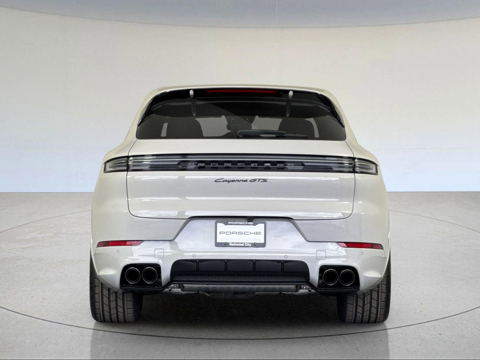 New 2026 Porsche Cayenne GTS image 8