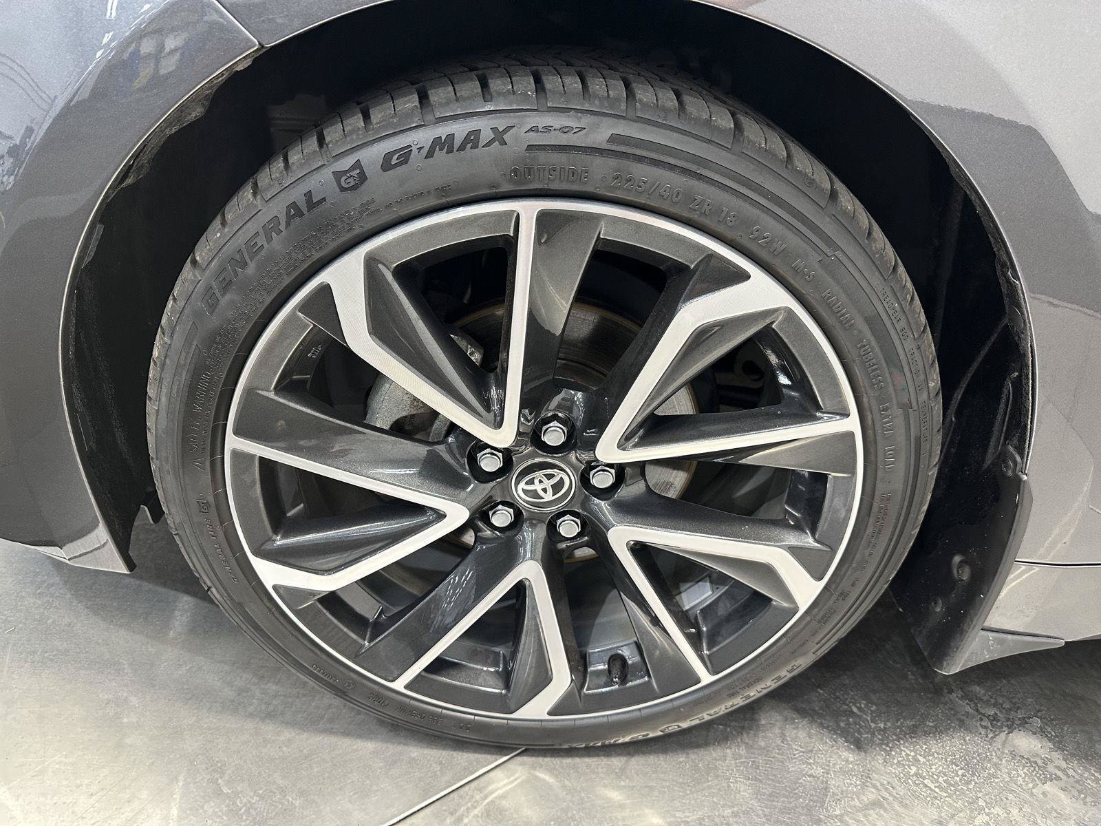 Used 2022 Toyota Corolla XSE FWD image 9