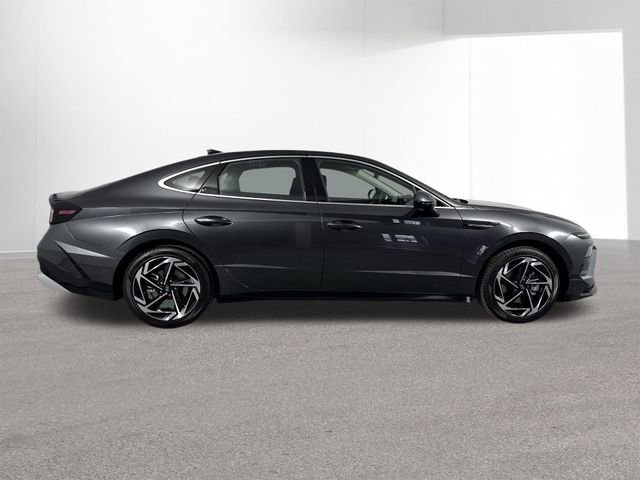 New 2026 Hyundai Sonata SEL FWD image 34