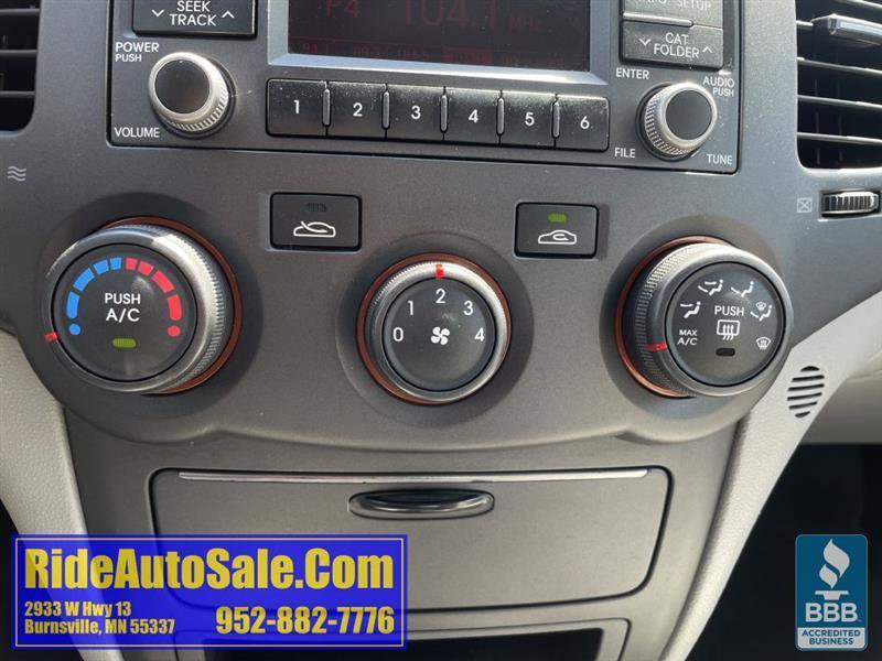 Used 2009 Kia Optima LX FWD image 40