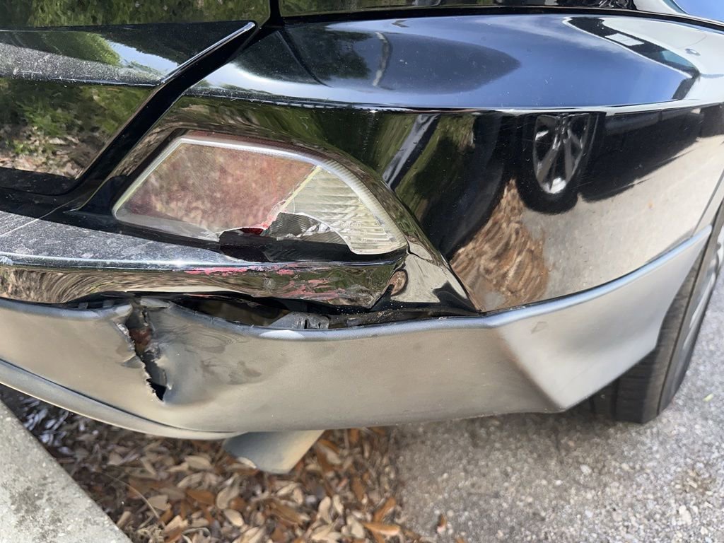 Used 2018 Toyota RAV4 LE AWD/4WD image 12