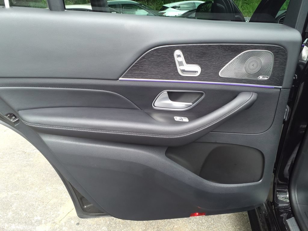 Certified 2024 Mercedes-Benz GLS 450 4MATIC image 25