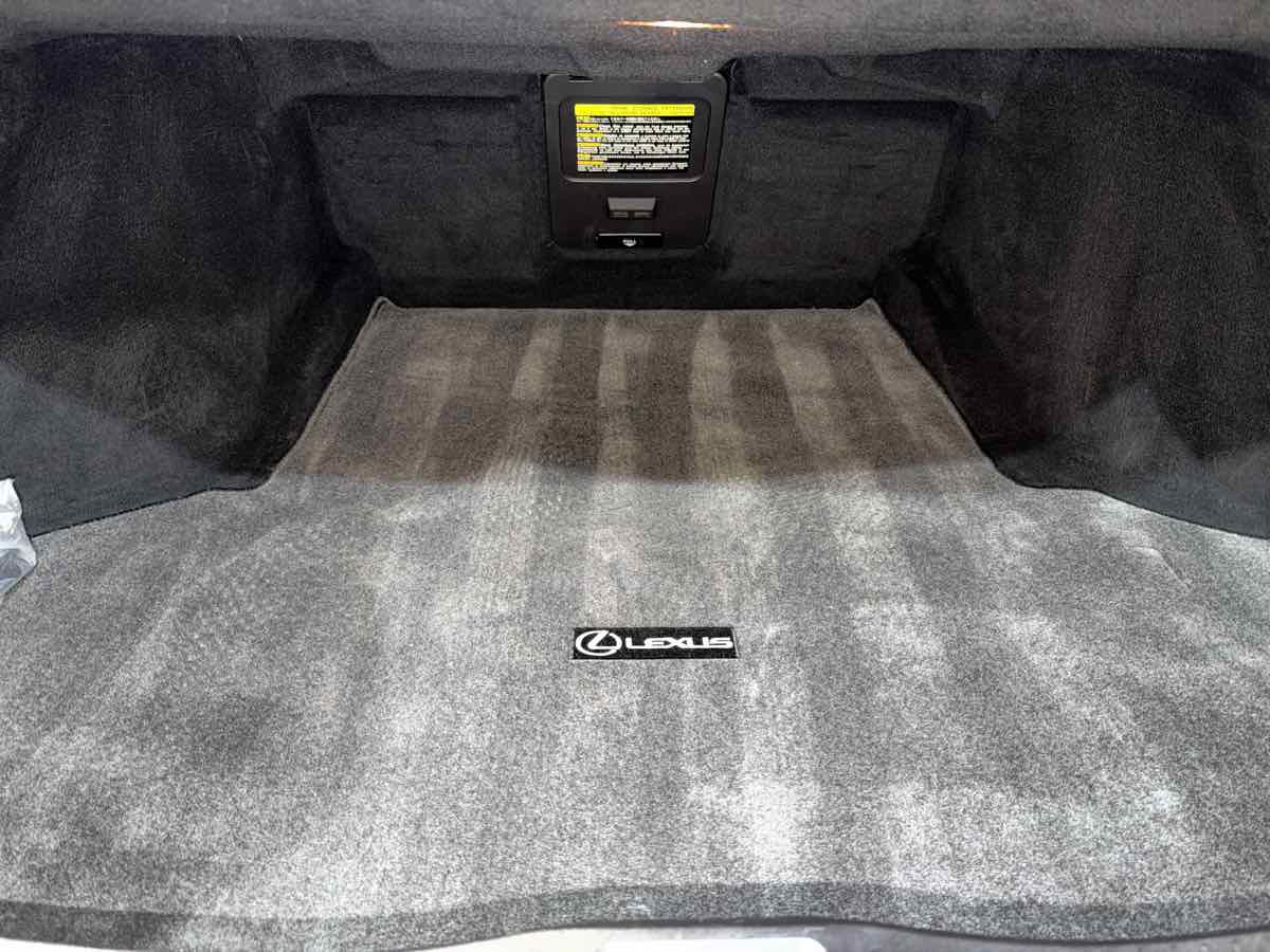 Used 2014 Lexus LS 460 w/ Comfort Package RWD image 14