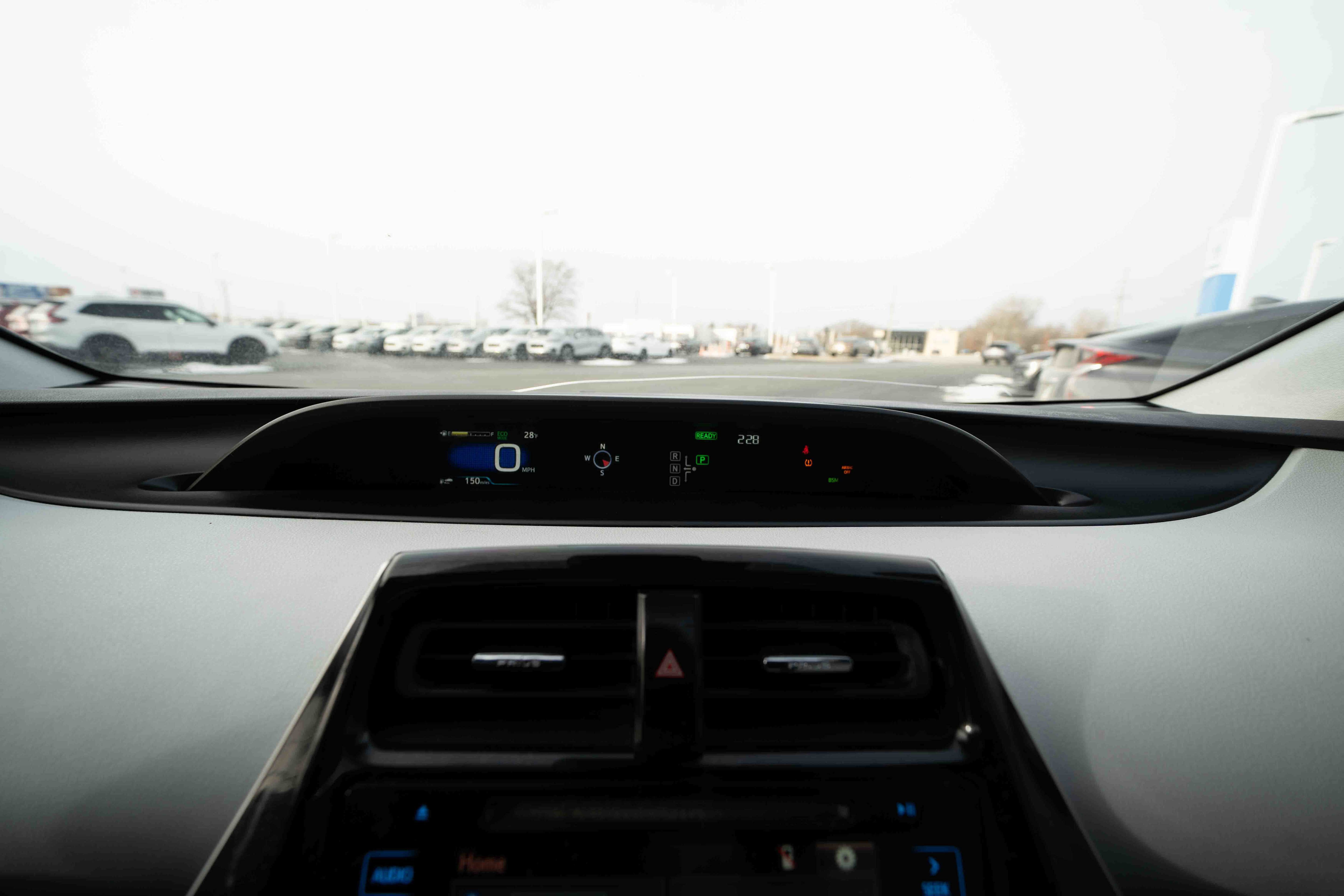 Used 2017 Toyota Prius Four image 15