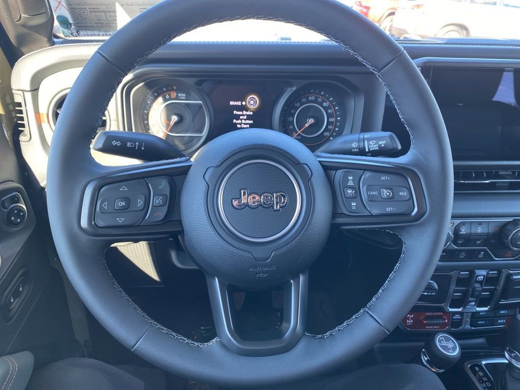 New 2025 Jeep Gladiator Mojave image 30