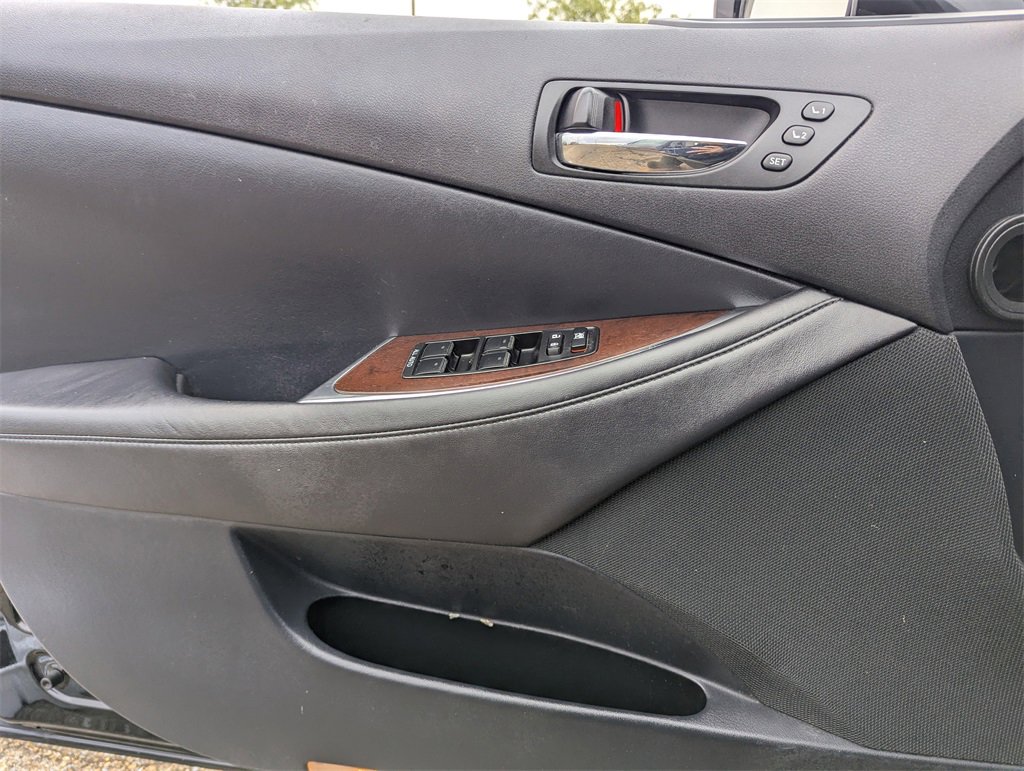 Used 2012 Lexus ES 350 image 17