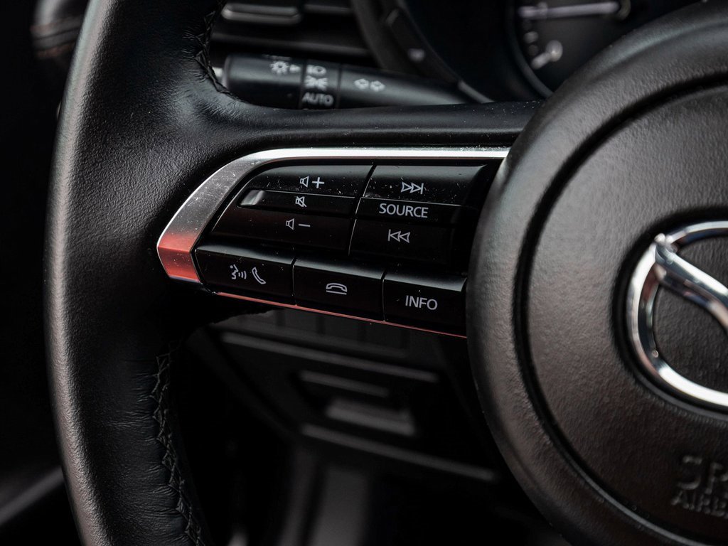 Used 2025 MAZDA MAZDA3 s image 22