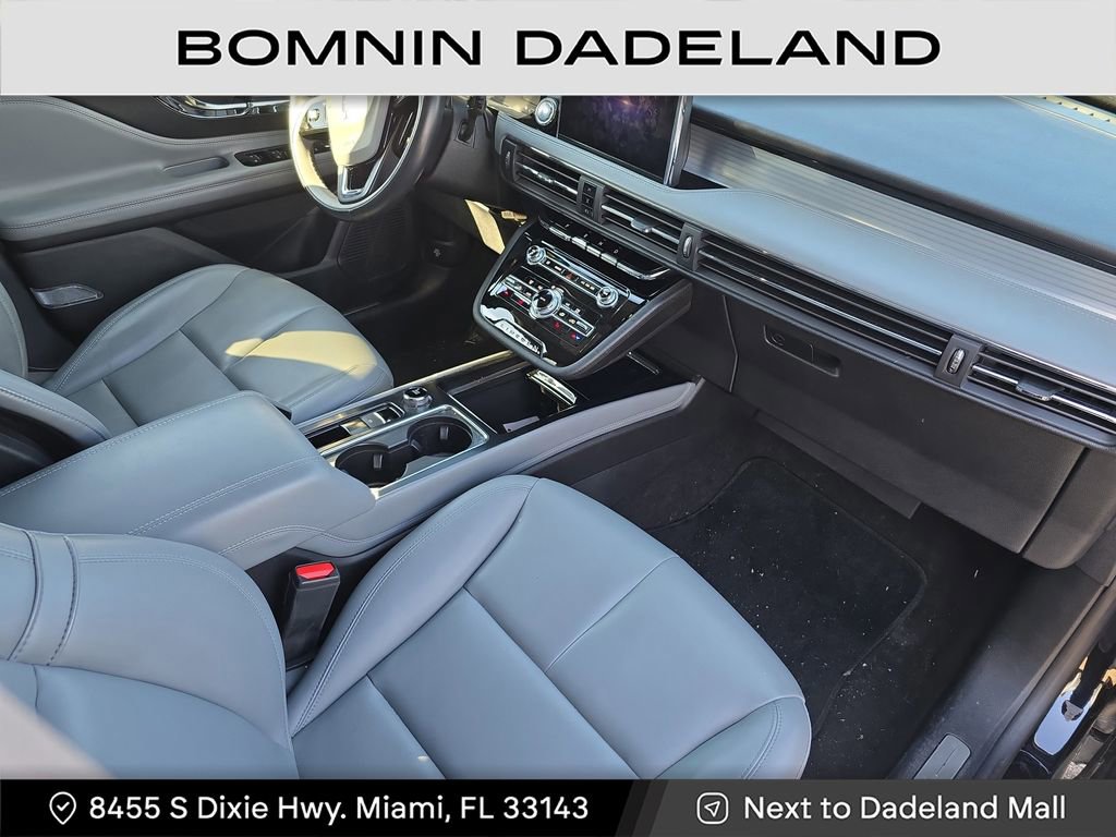 Used 2021 Lincoln Corsair FWD image 11