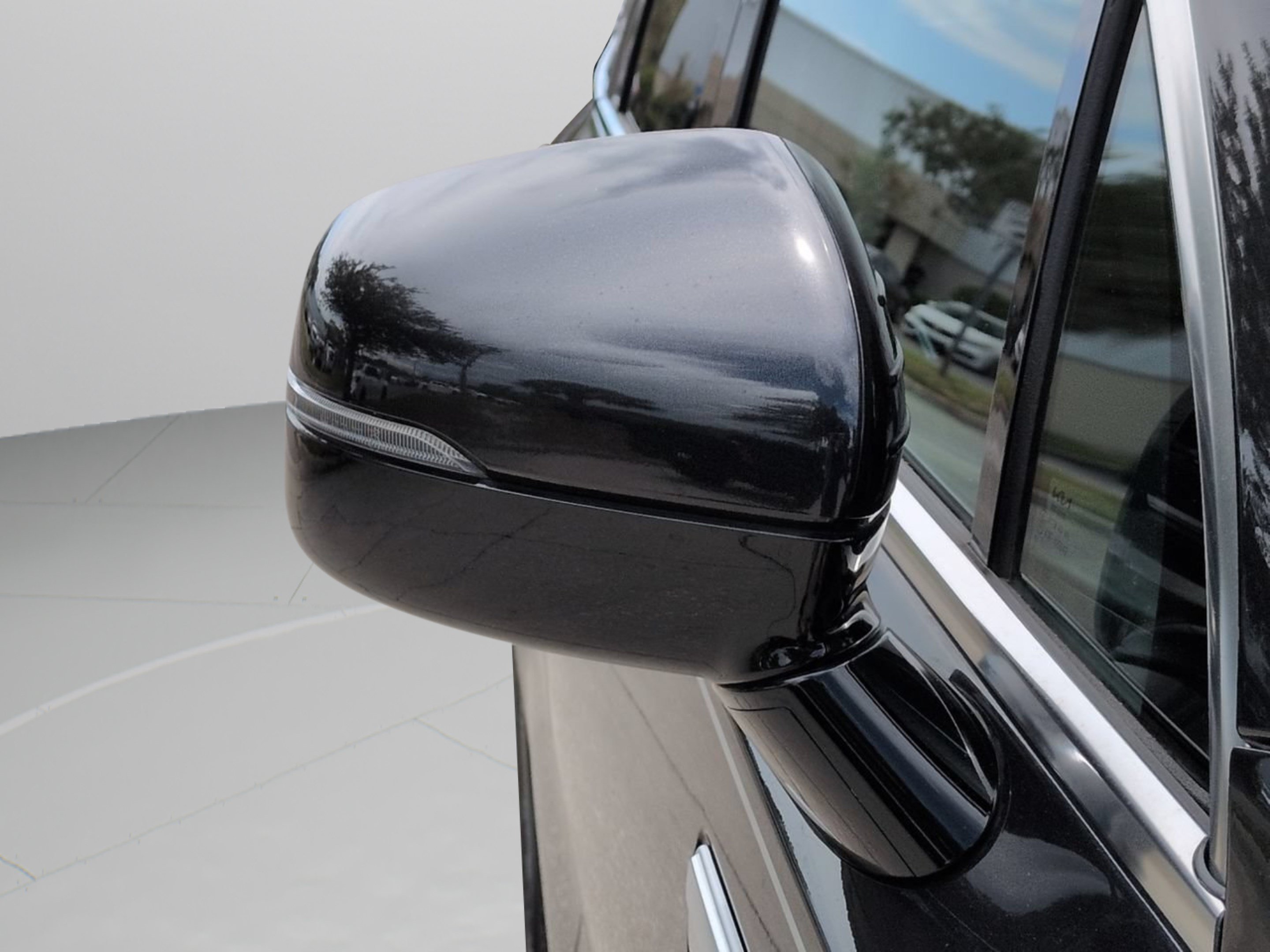 Certified 2026 Kia Sorento S w/ S Panoramic Sunroof Package FWD image 14