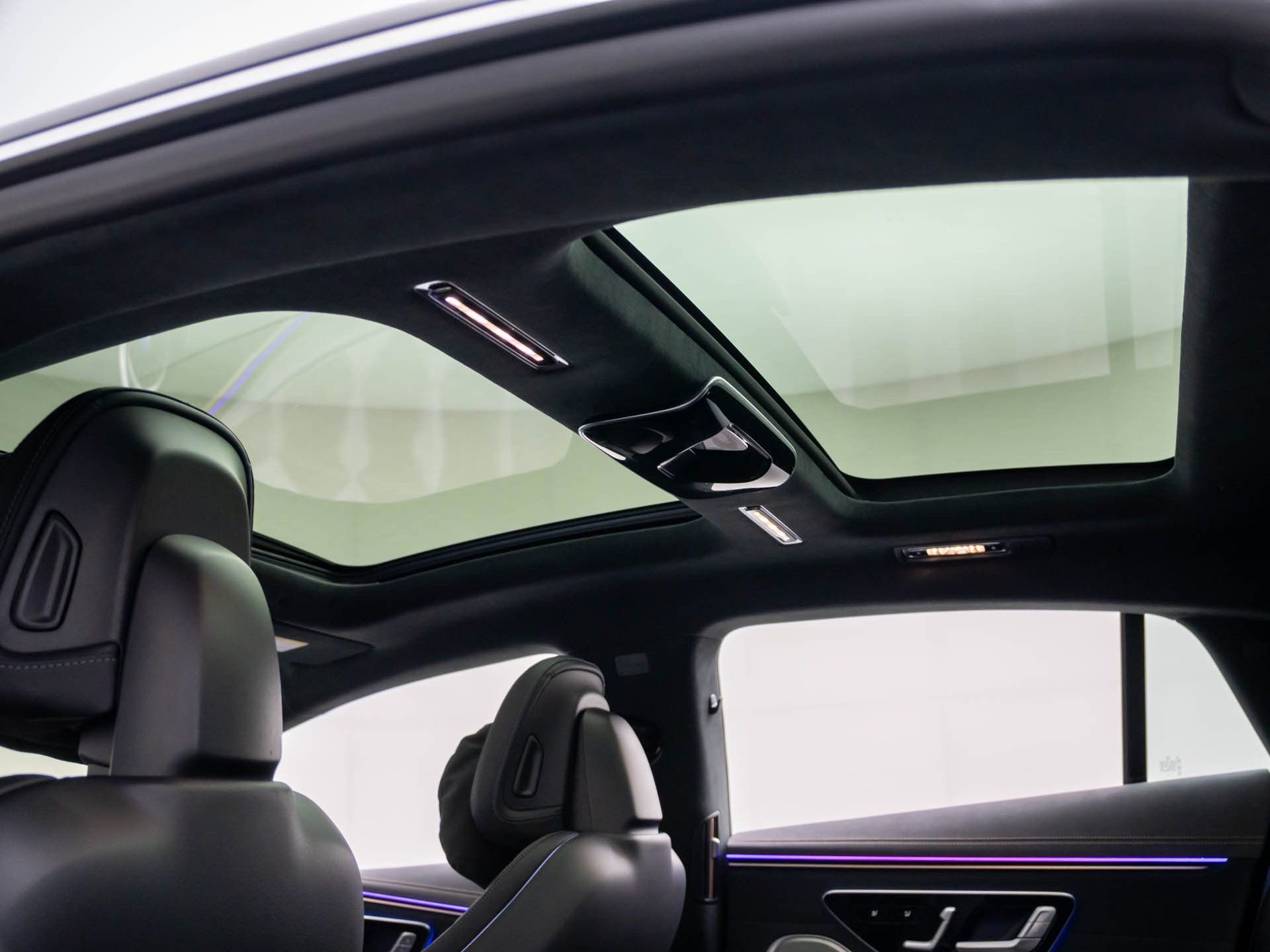 Certified 2023 Mercedes-Benz EQS 580 4MATIC Sedan image 22