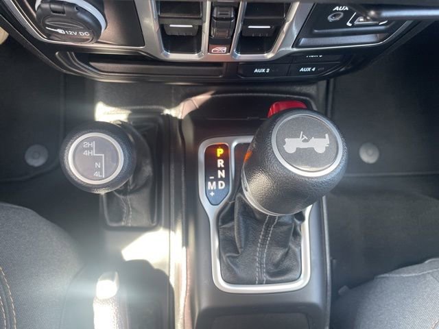 Used 2024 Jeep Wrangler Unlimited Sport AWD/4WD image 25