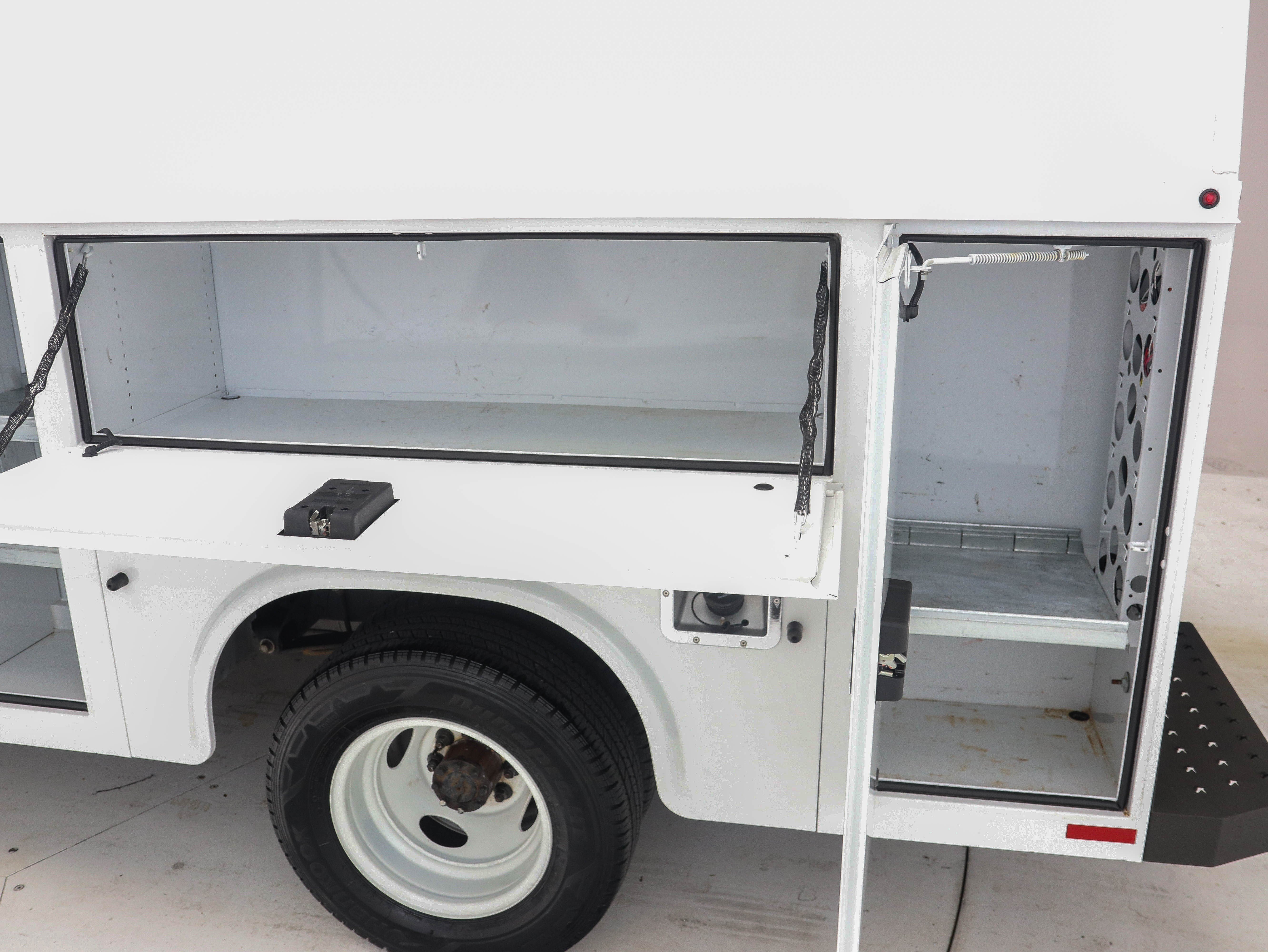 Used 2024 Ford E-350 and Econoline 350 Super Duty w/ Power Windows & Locks Group RWD image 16