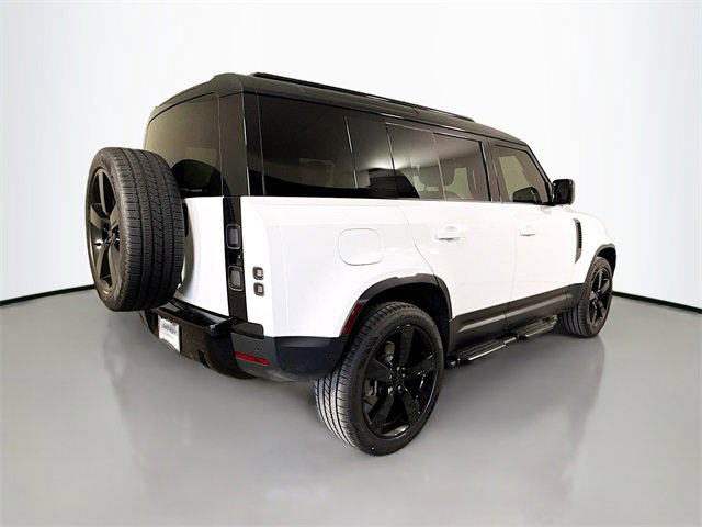 New 2026 Land Rover Defender 110 S image 5