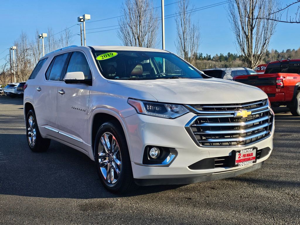 Used 2019 Chevrolet Traverse High Country image 3