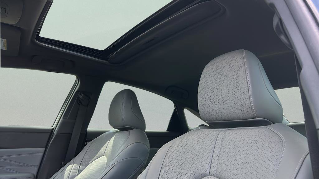 Used 2019 Toyota Avalon Limited w/ Advanced Safety Package FWD image 15