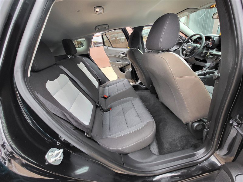 Used 2024 Chevrolet Trax LS image 10