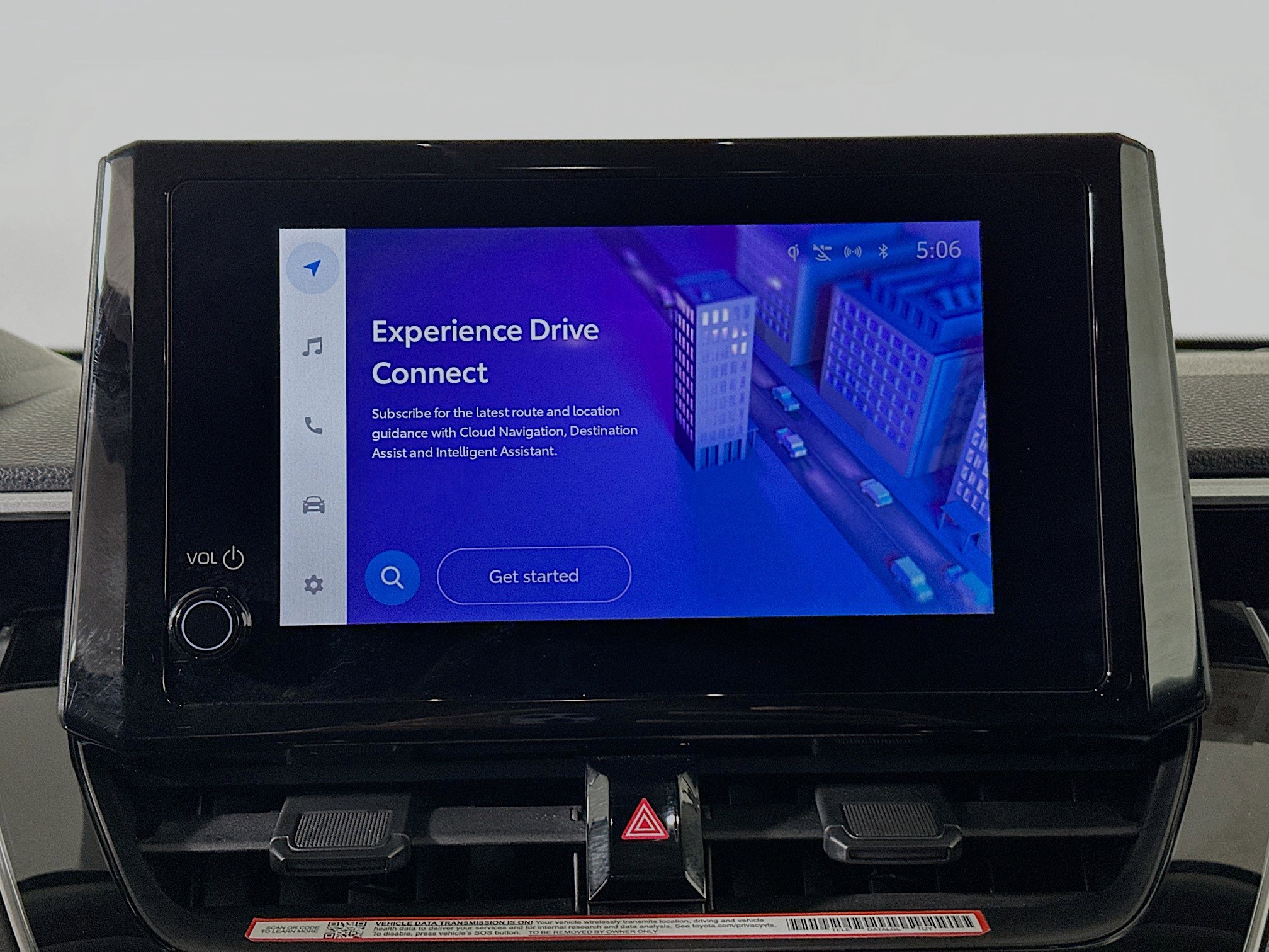 Used 2025 Toyota Corolla Cross LE image 24