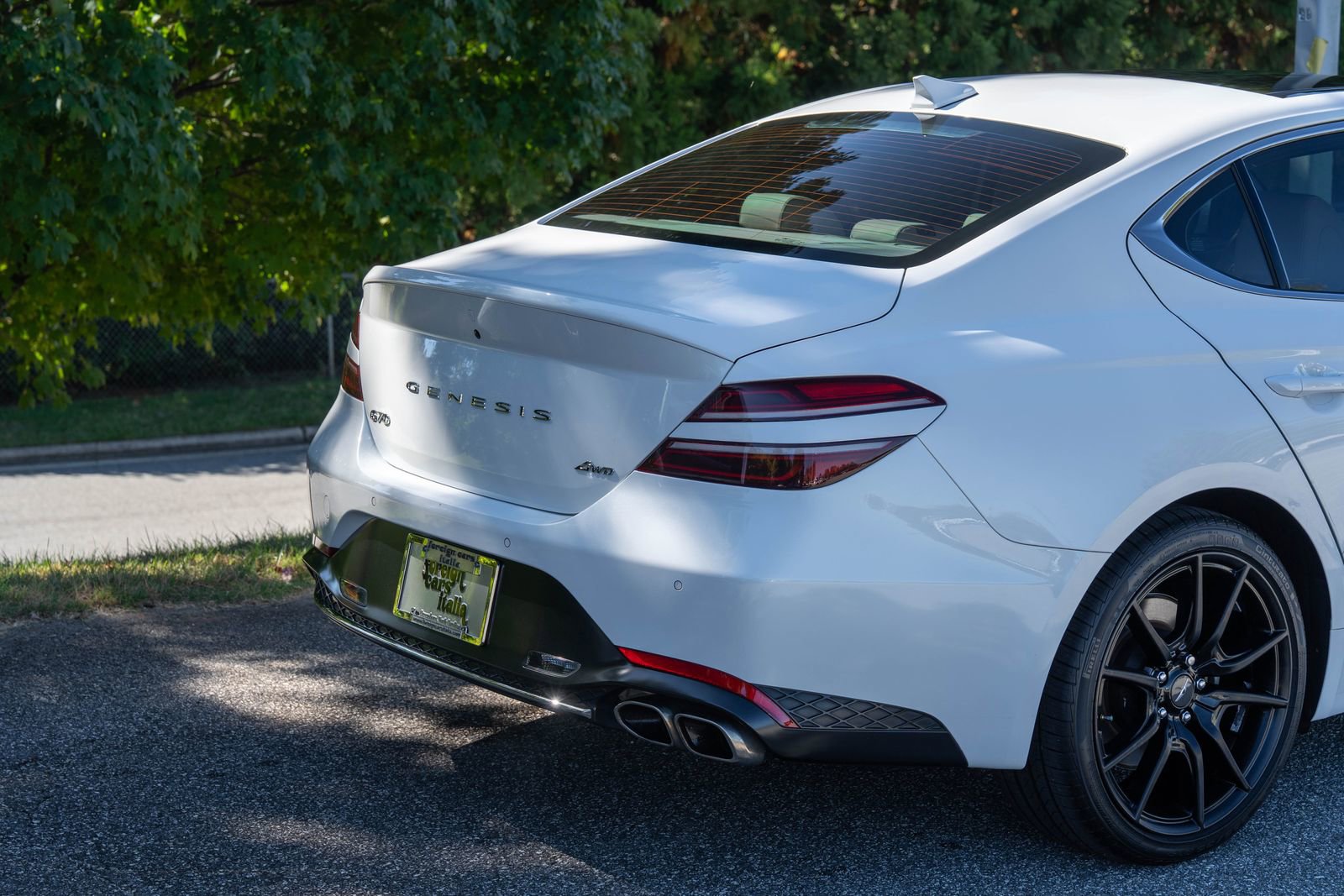 Used 2022 Genesis G70 2.0T w/ Prestige Package image 11