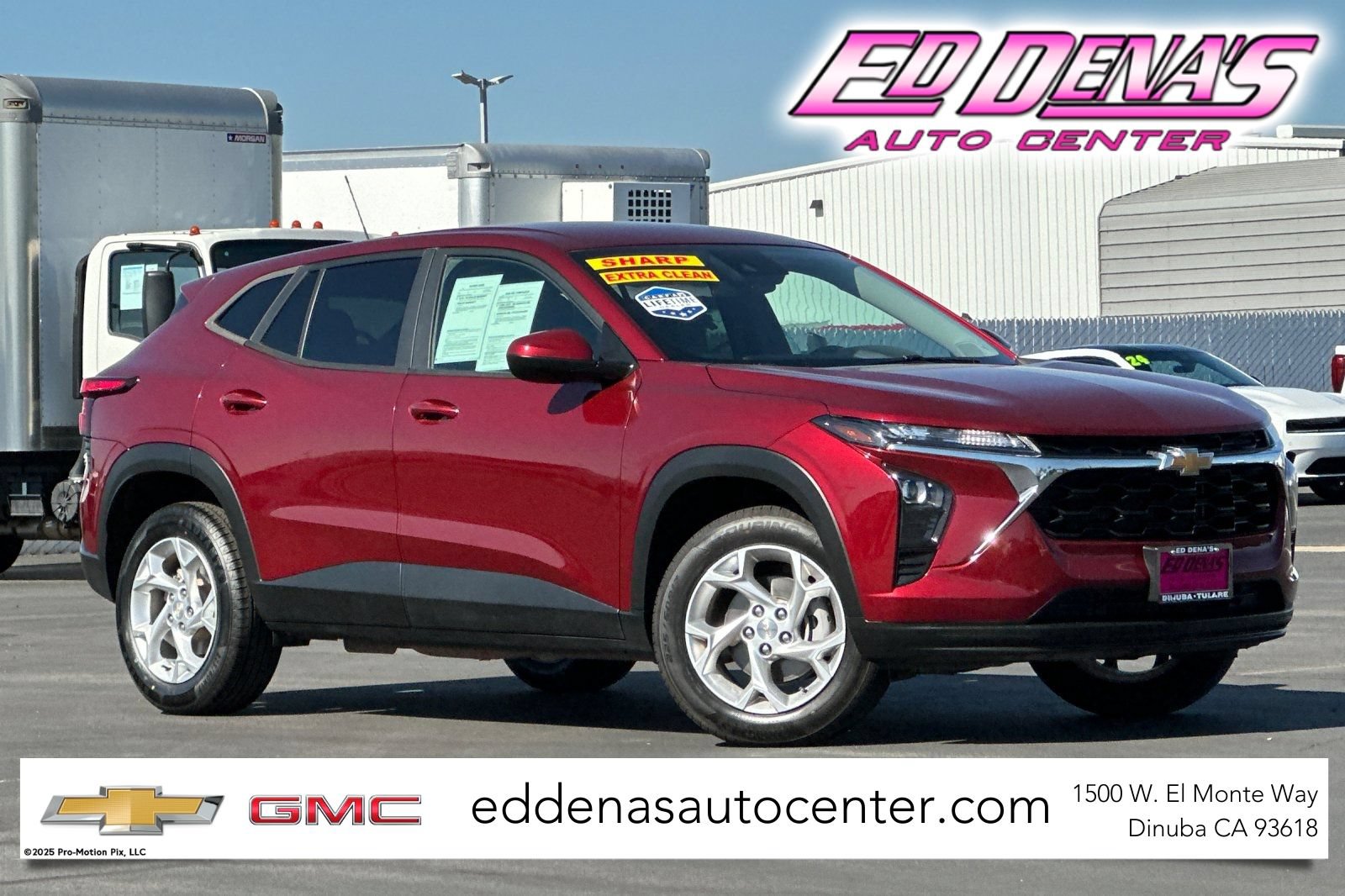 Used 2024 Chevrolet Trax LS w/ LS Convenience Package FWD image 1