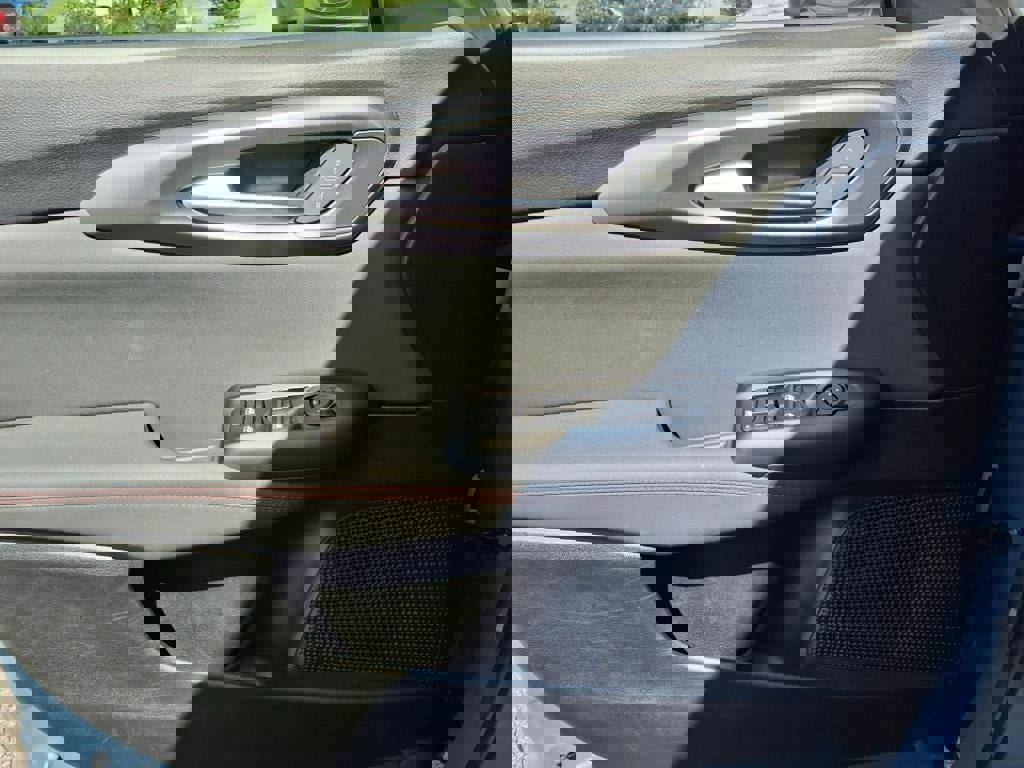 Used 2024 Dodge Hornet GT image 16