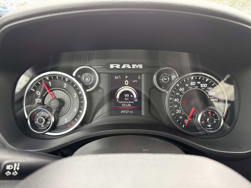 Used 2023 RAM 1500 Big Horn AWD/4WD image 35
