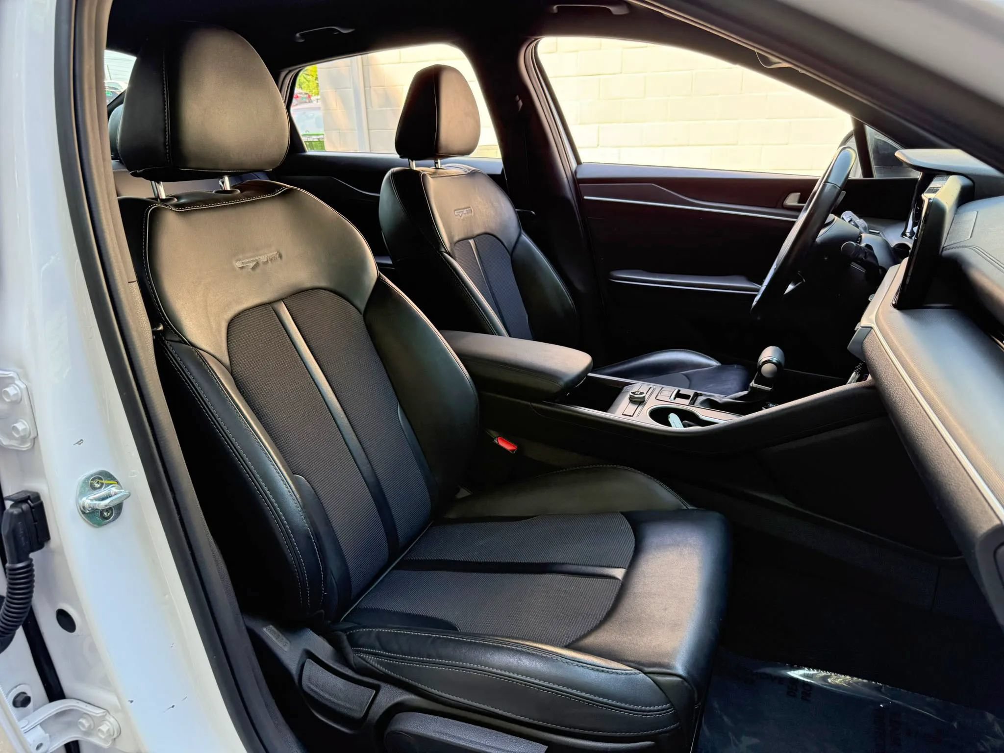 Used 2022 Kia K5 GT-Line FWD image 28