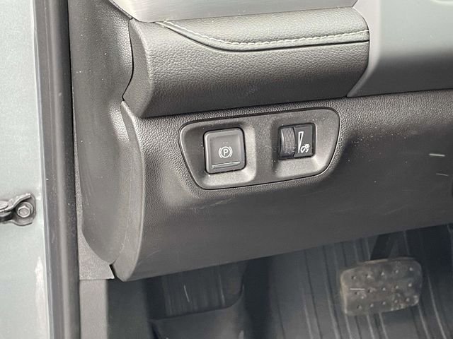 Used 2023 GMC Acadia SLT image 19