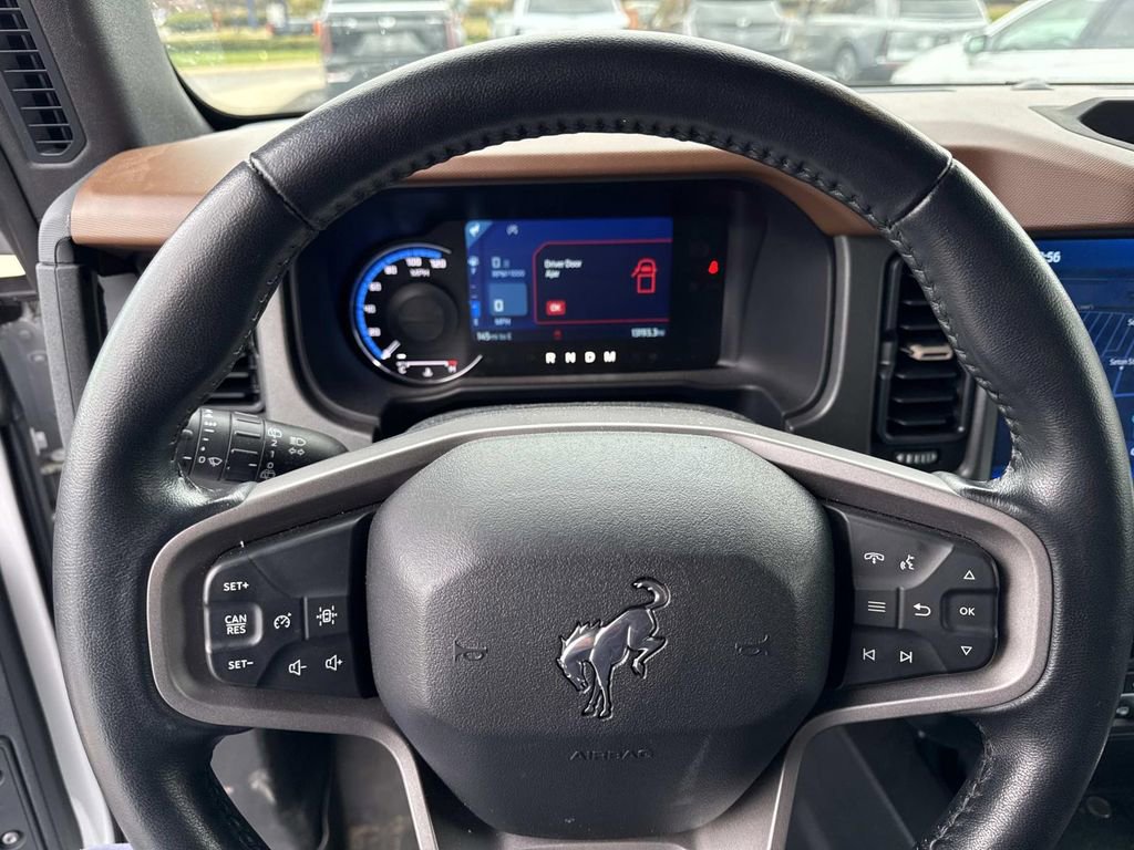 Used 2024 Ford Bronco Outer Banks w/ Sasquatch Package image 25