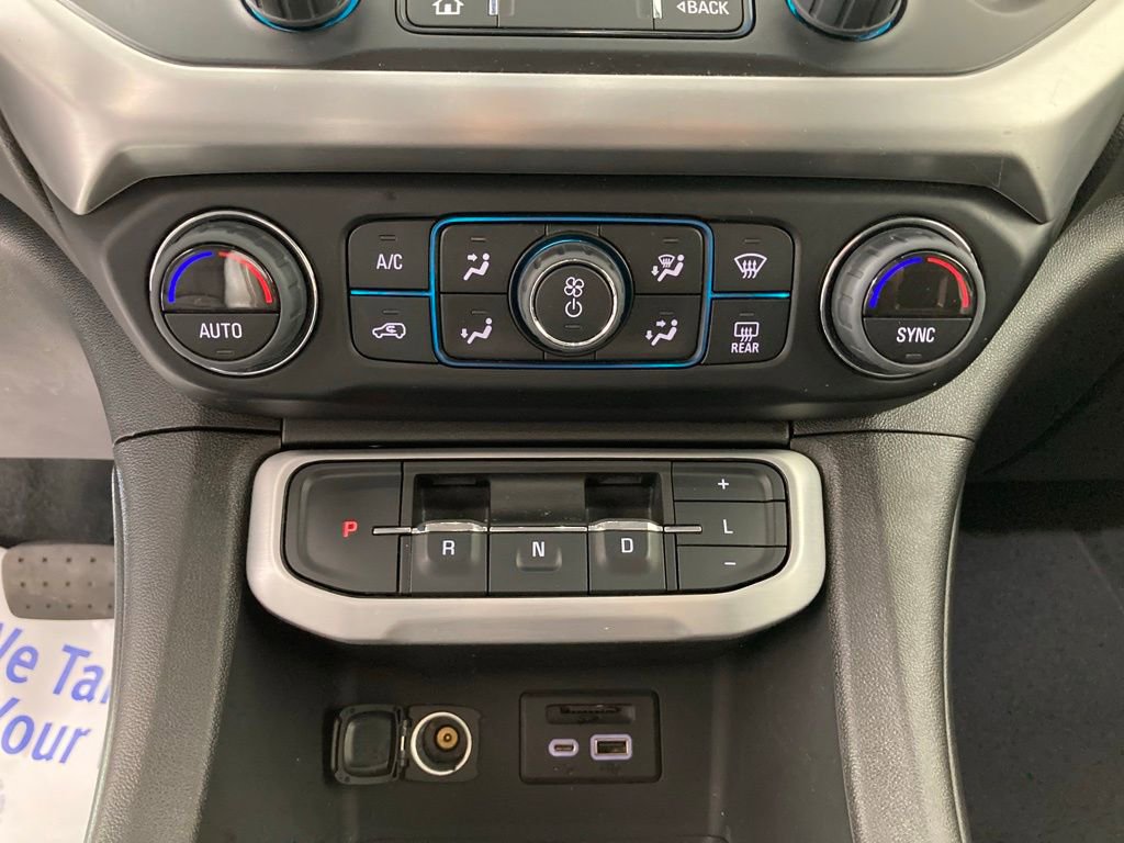 Used 2023 GMC Acadia SLT image 11