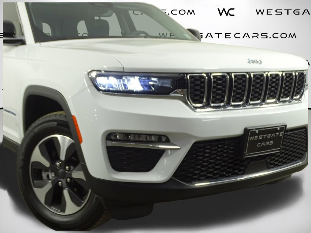 Used 2023 Jeep Grand Cherokee 4WD 4xe image 57