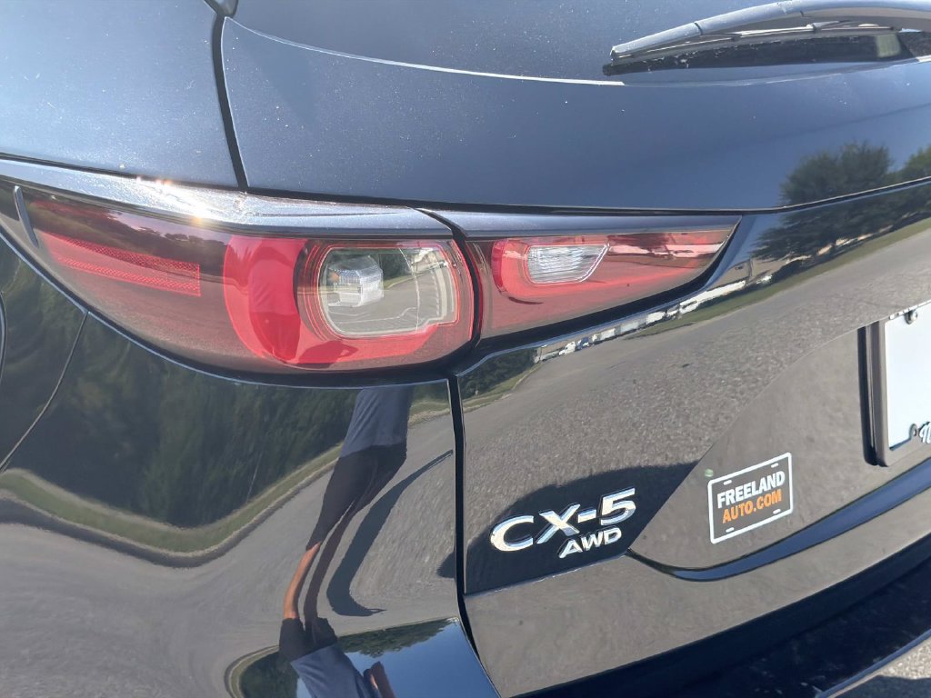 Used 2025 MAZDA CX-5 AWD 2.5 S w/ Preferred Package image 12