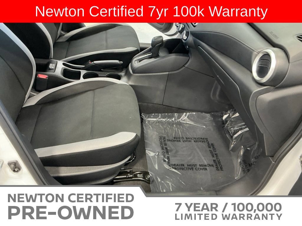 Used 2025 Nissan Versa S w/ Trunk Package FWD image 13