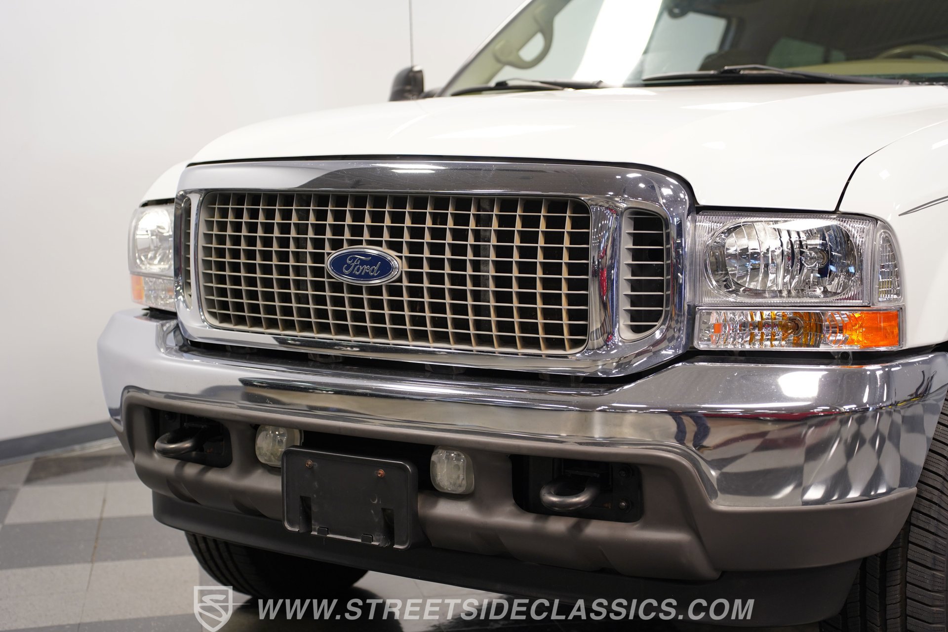 Used 2002 Ford Excursion XLT image 19