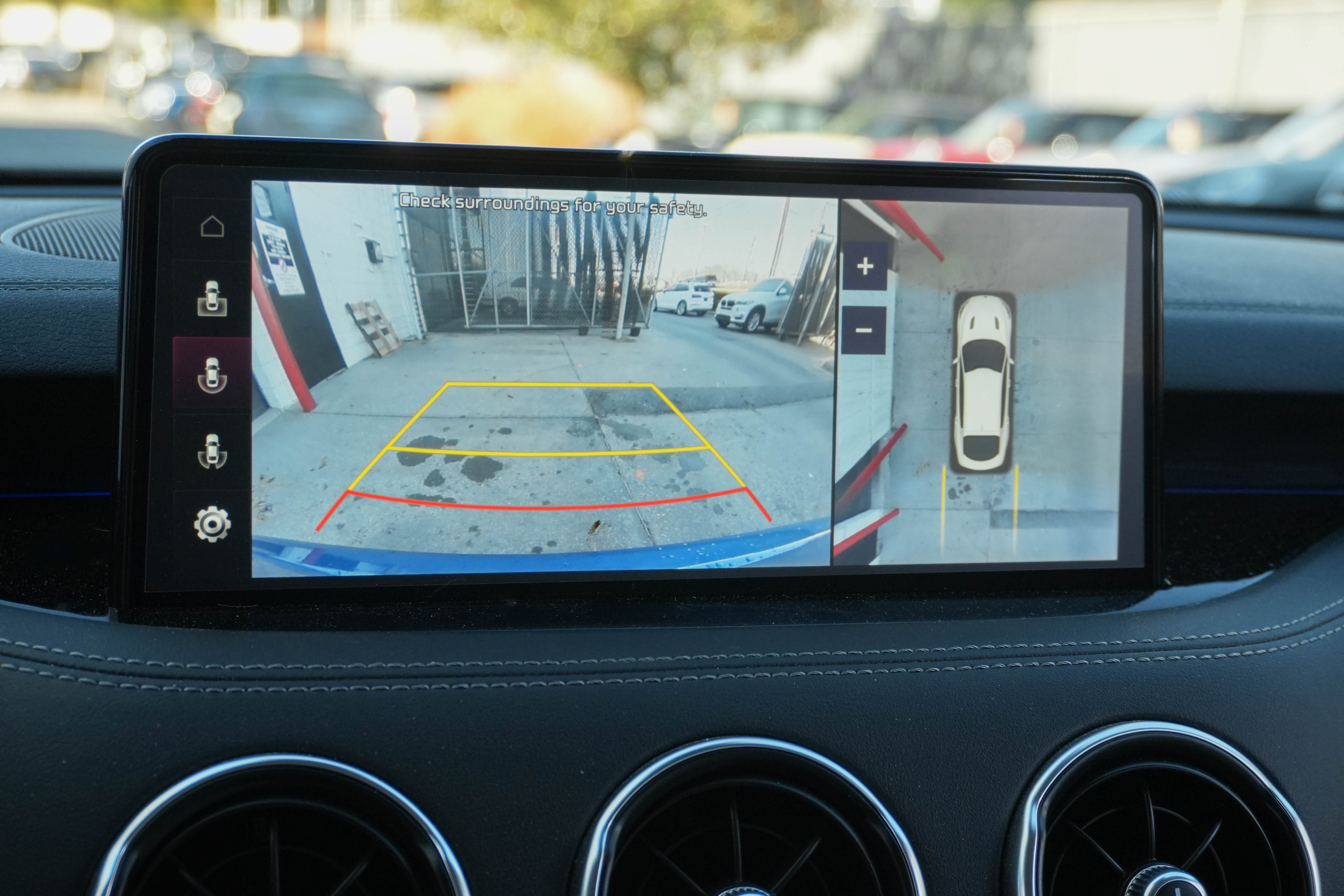 Used 2023 Kia Stinger GT2 image 23