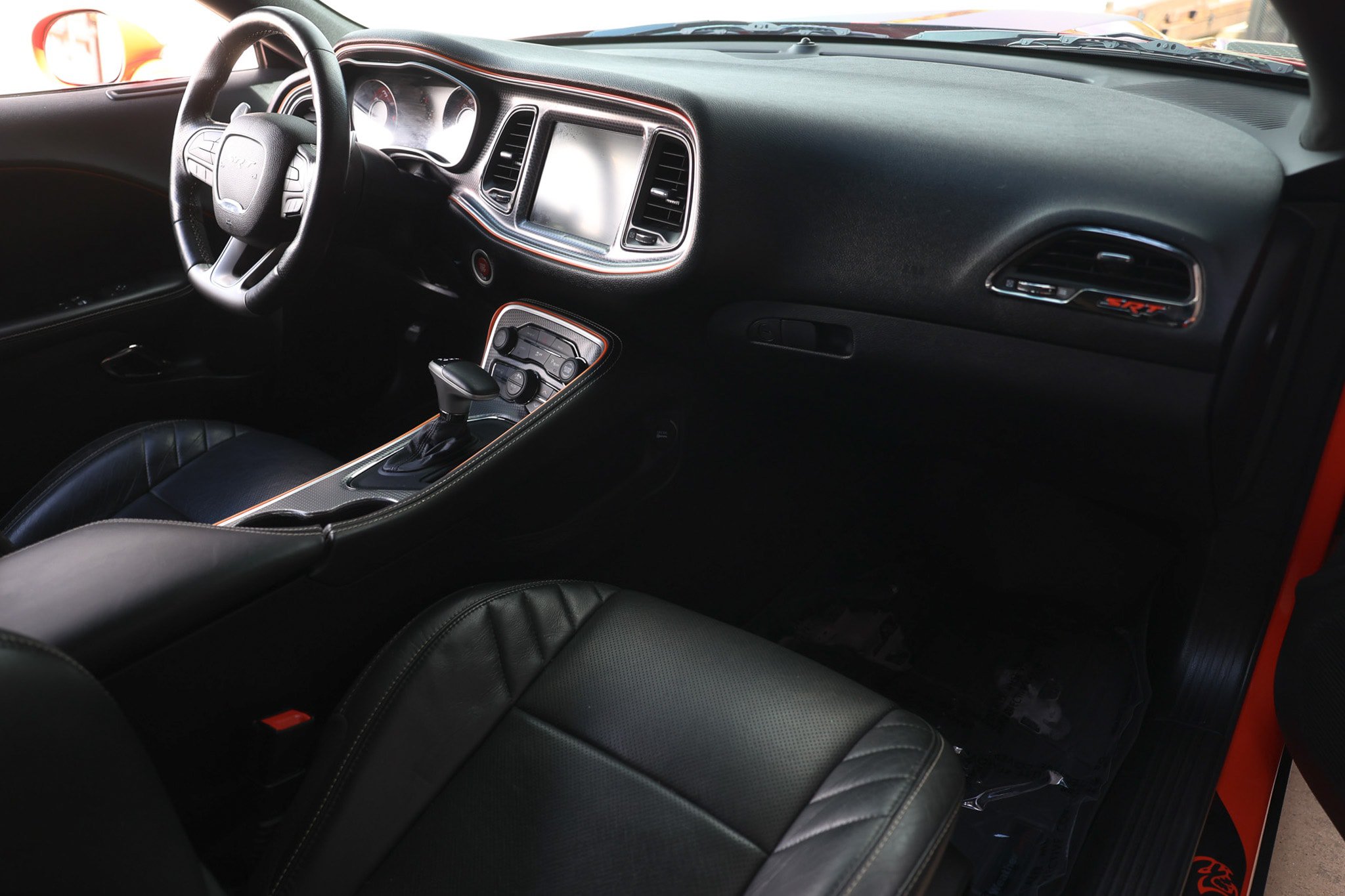 Used 2016 Dodge Challenger SRT Hellcat RWD image 22