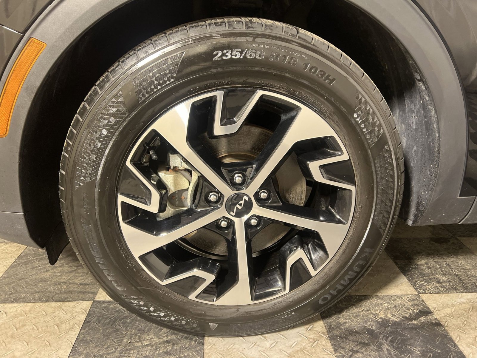 Used 2023 Kia Sportage EX image 17