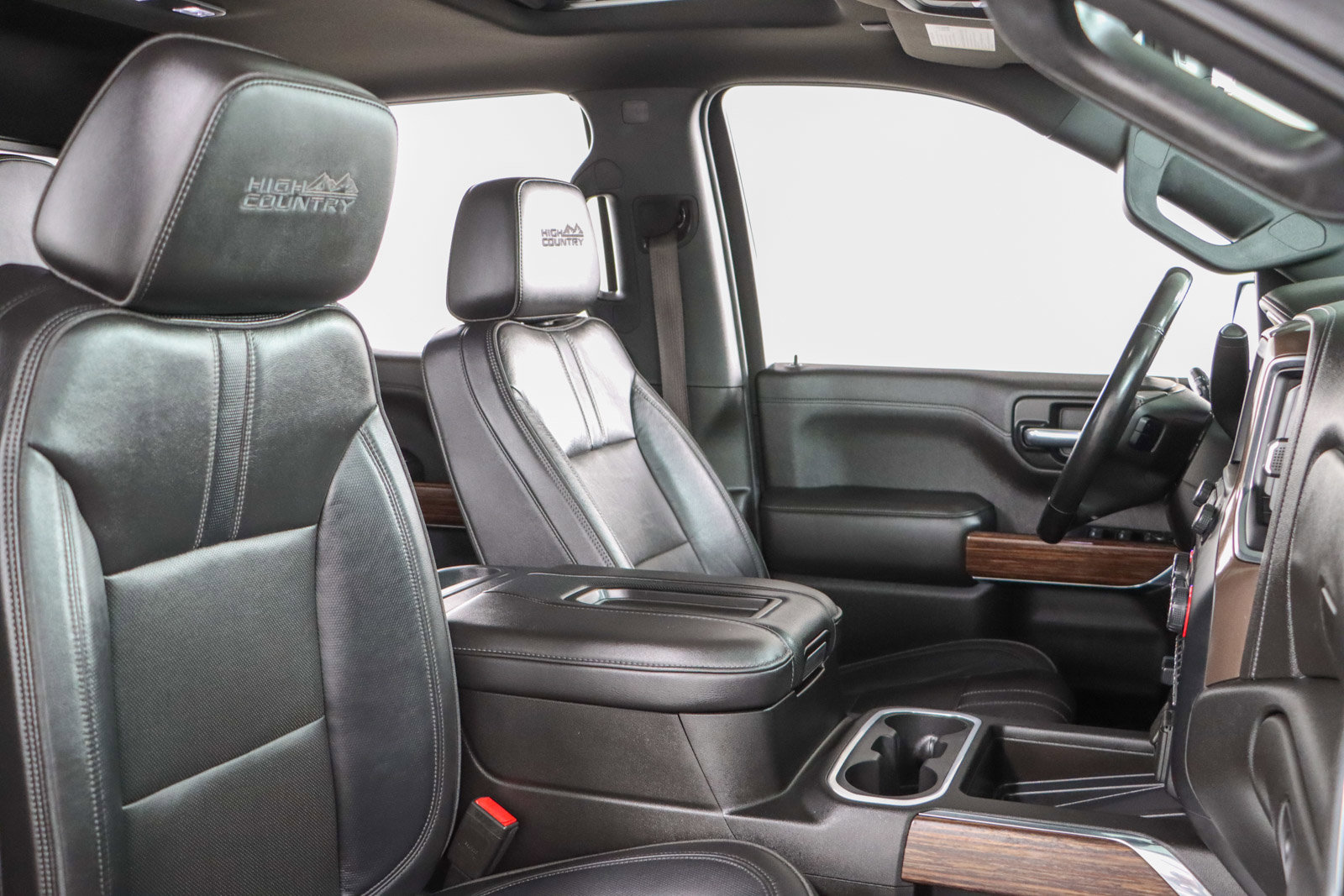 Used 2021 Chevrolet Silverado 1500 High Country image 31