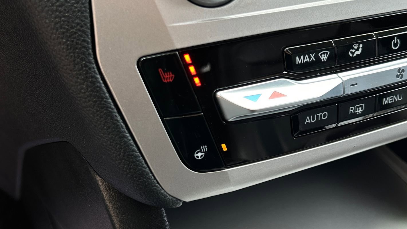 Used 2020 Ford Explorer XLT w/ Equipment Group 202A image 40