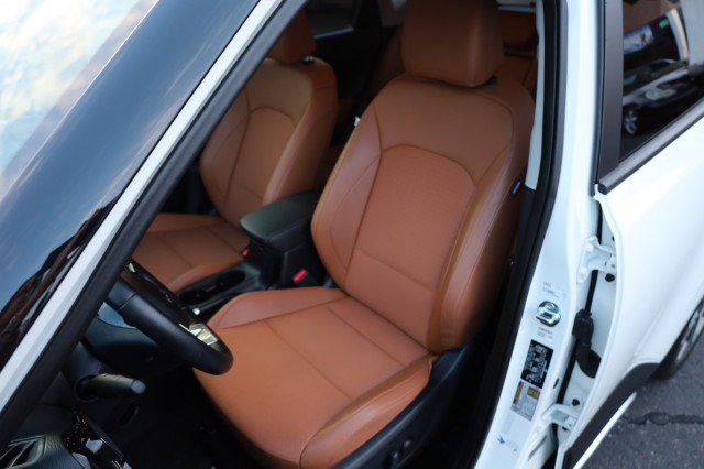 Used 2025 Kia Soul EX image 25