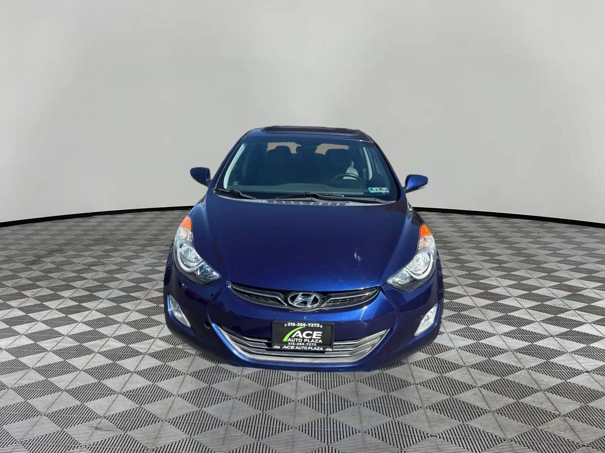Used 2013 Hyundai Elantra Limited w/ Technology Pkg FWD image 3