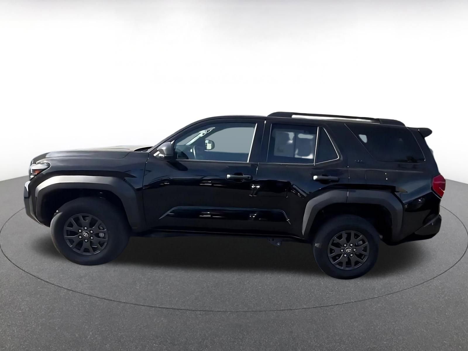 Used 2025 Toyota 4Runner SR5 RWD image 9