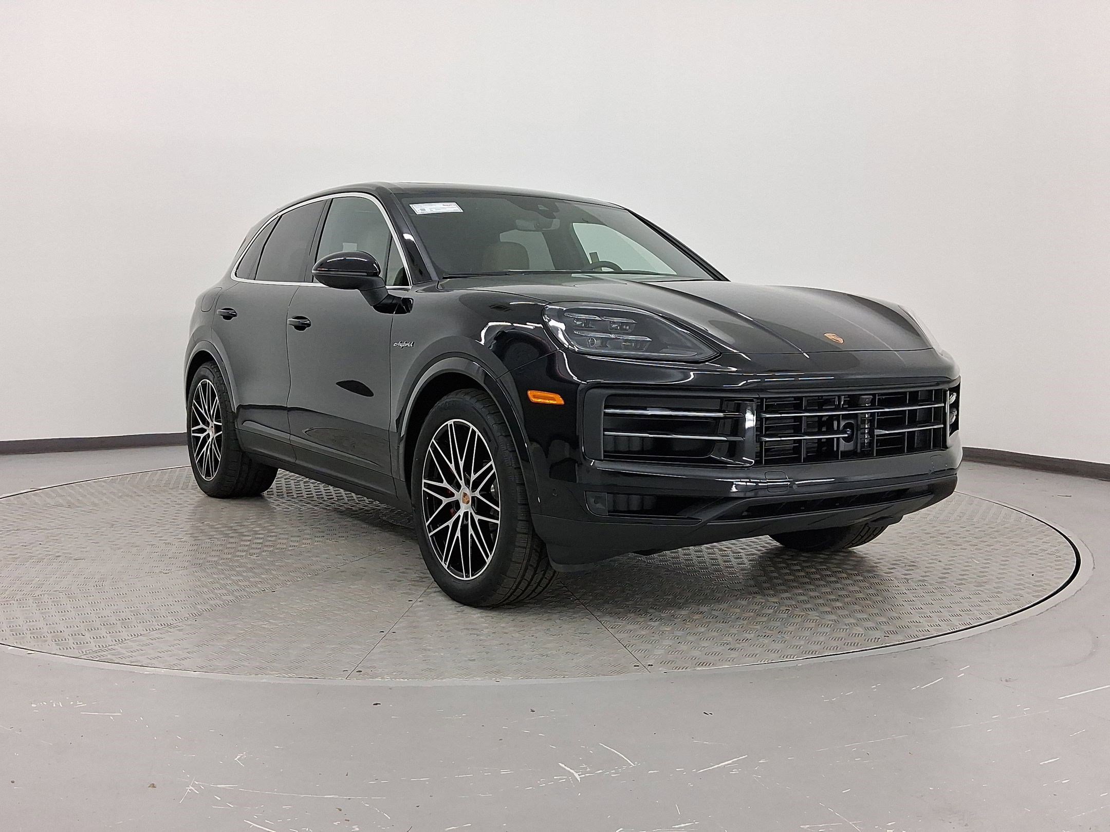 New 2025 Porsche Cayenne S image 7