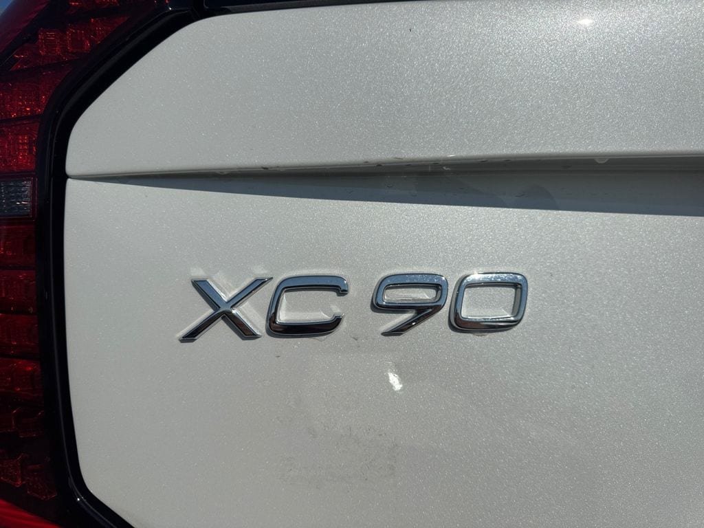 New 2026 Volvo XC90 B6 Ultra w/ Lounge Package AWD/4WD image 9