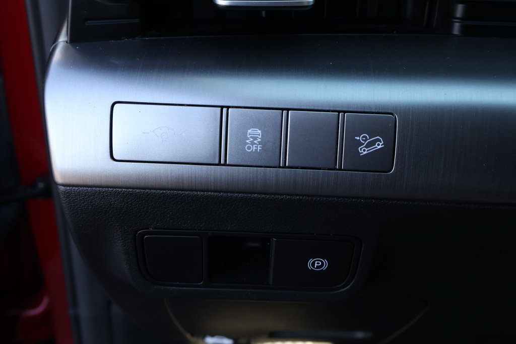 Used 2025 Hyundai Kona SEL AWD/4WD image 14