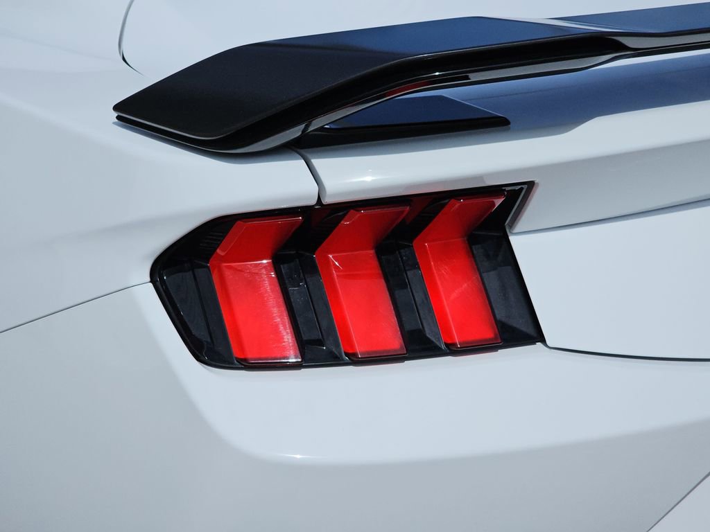 Used 2024 Ford Mustang Dark Horse RWD image 39