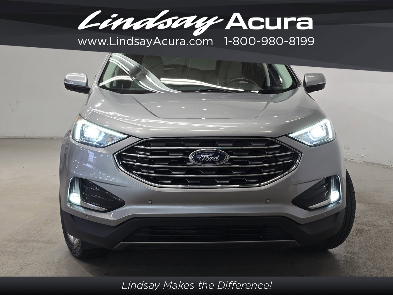 Used 2023 Ford Edge Titanium image 2