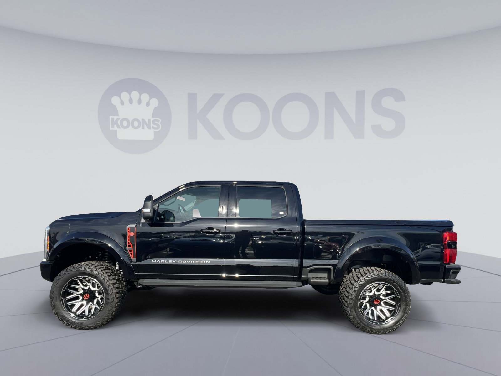 New 2026 Ford F250 Lariat w/ Black Appearance Package image 2
