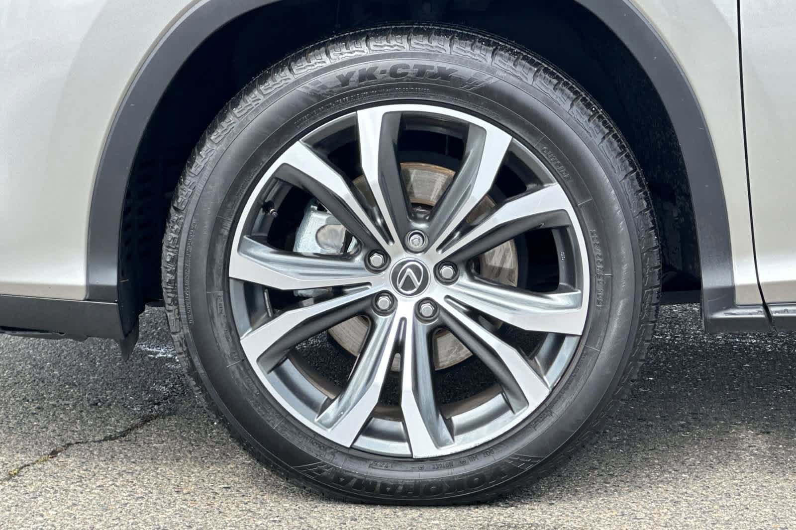 Used 2020 Lexus RX 450h AWD w/ Premium Package image 32