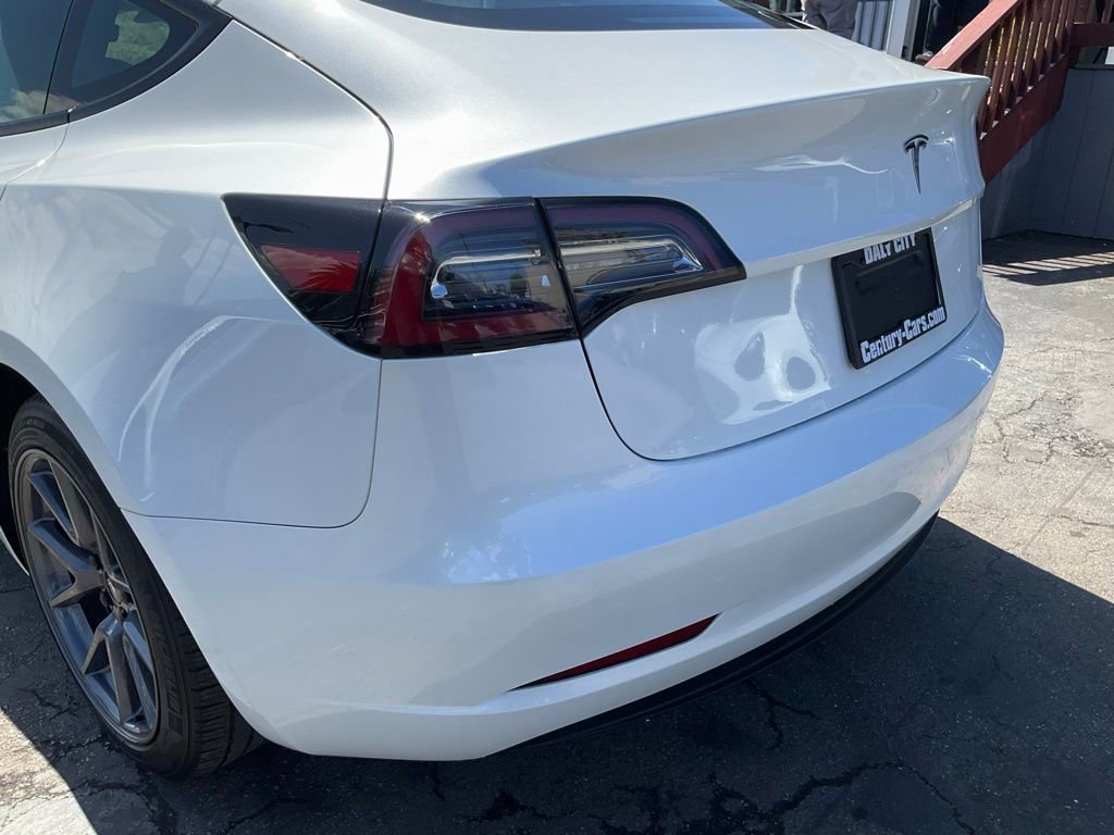 Used 2023 Tesla Model 3 Standard Range image 87