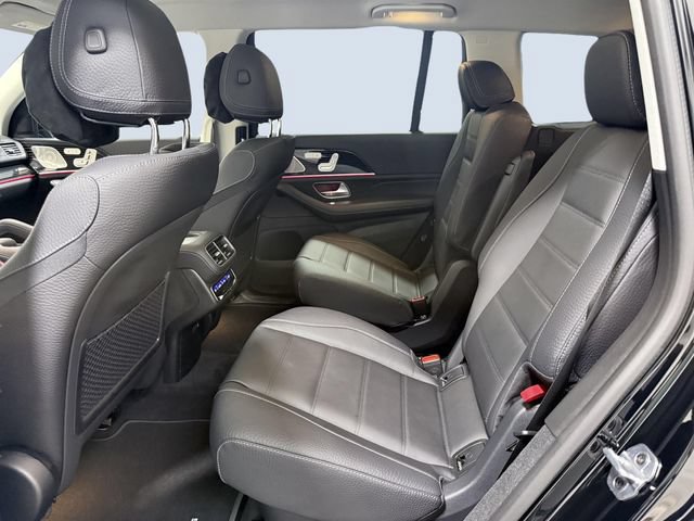 New 2026 Mercedes-Benz GLS 450 4MATIC image 7
